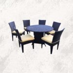 freepik__genera-una-imagen-hiperrealista-de-un-comedor-con-__78167