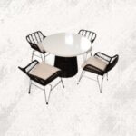 freepik__genera-una-imagen-hiperrealista-de-un-comedor-con-__49161