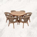 freepik__comedor-en-terraza-interior-amplia-esttica-playa-n__43754