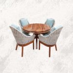 freepik__genera-una-imagen-hiperrealista-de-una-mesa-de-com__84851