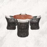 freepik__genera-una-imagen-hiperrealista-de-una-mesa-de-com__10249