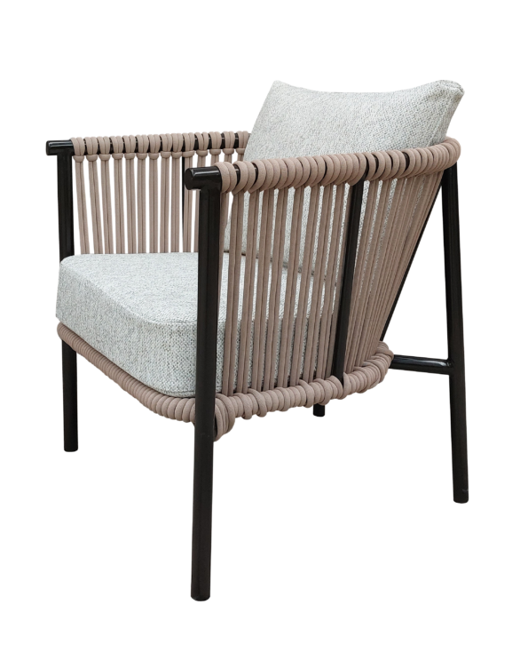 Silla rejilla beige perspectiva