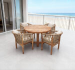 freepik__comedor-de-madera-y-textiles-neutros-en-terraza-in__43771