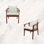 freepik__genera-una-imagen-hiperrealista-de-una-silla-en-un__406611