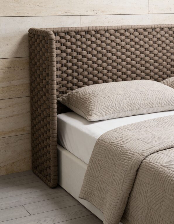 freepik__cabecera-de-recmara-en-perspectiva-34-junto-a-muro__99274