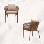 freepik__genera-una-imagen-hiperrealista-de-una-silla-en-pe__31748