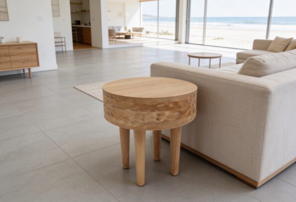 freepik__genera-una-imagen-hiperrealista-de-una-mesa-auxili__27096