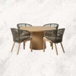 freepik__genera-una-imagen-hiperrealista-de-un-comedor-en-u__51437