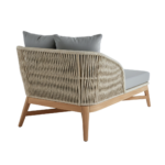 freepik__genera-una-imagen-hiperrealista-de-un-daybed-en-un__17973