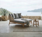 freepik__genera-una-imagen-hiperrealista-de-un-daybed-en-un__17973